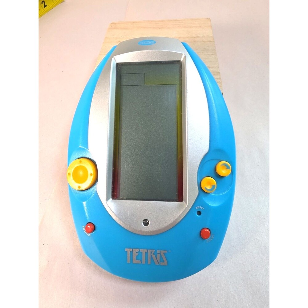 Radica Tetris Handheld Electronic Game 2005 Blue Tested Working LCD Retro